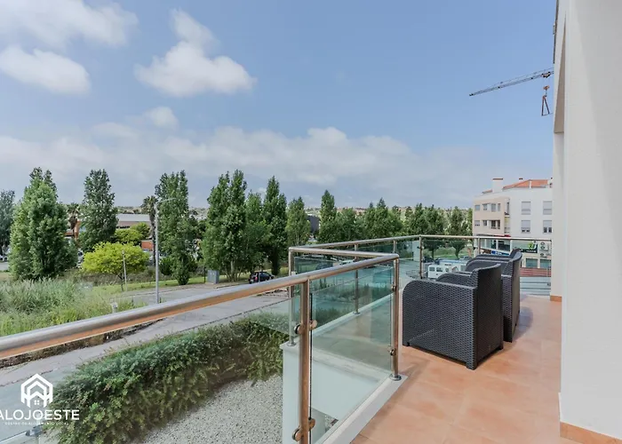 Tatil Evi Sunlight Villa • Centro Lourinha • Vista Parque *