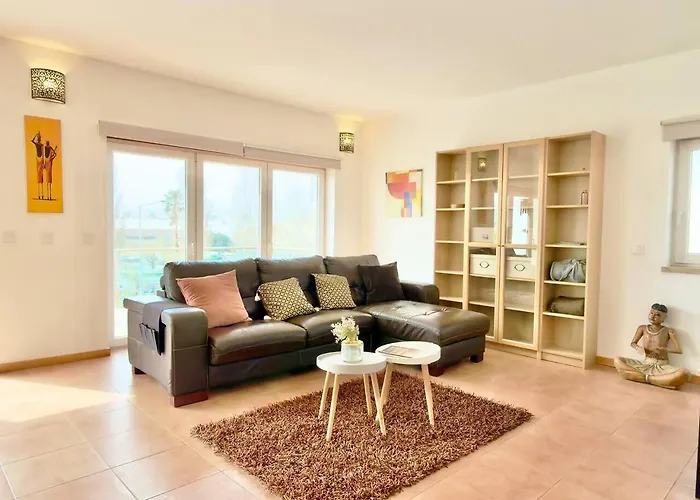 펜션 Sunlight Villa • Centro Lourinha • Vista Parque 로리냐