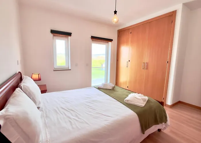 Sunlight Villa • Centro Lourinha • Vista Parque